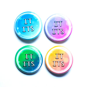 It/its pronoun buttons